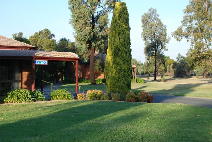 Sportslander Motor Inn Moama Εξωτερικό φωτογραφία
