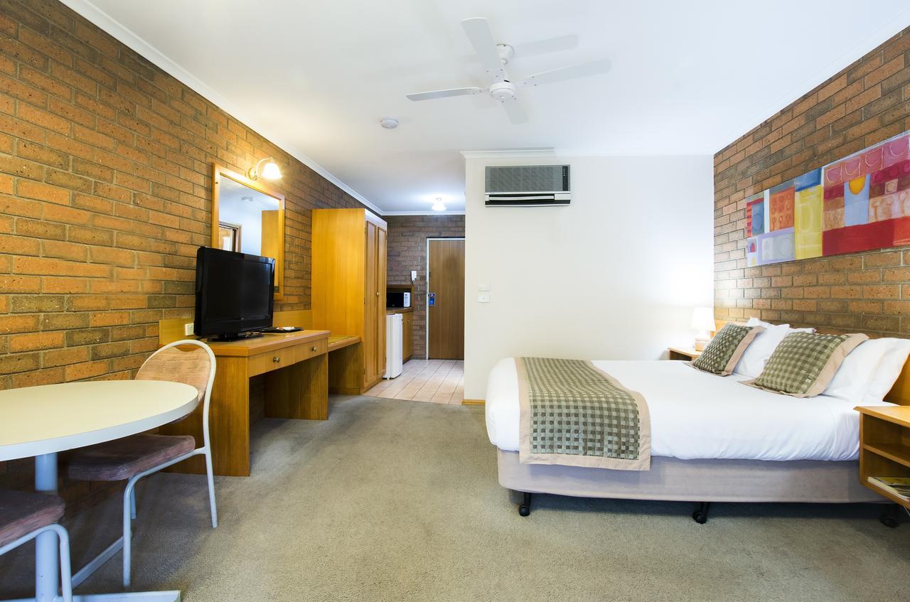 Sportslander Motor Inn Moama Εξωτερικό φωτογραφία